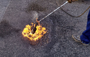 Laminess flat roofing repairs